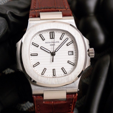 V6出品 百达翡丽（Patek Philippe）运动优雅系列5711男士机械腕...